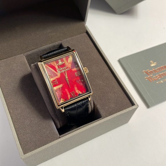 SOLD - Vivienne Westwood iconic UNION JACK IMPERIALIST WATCH NWT - Picture 3 of 10